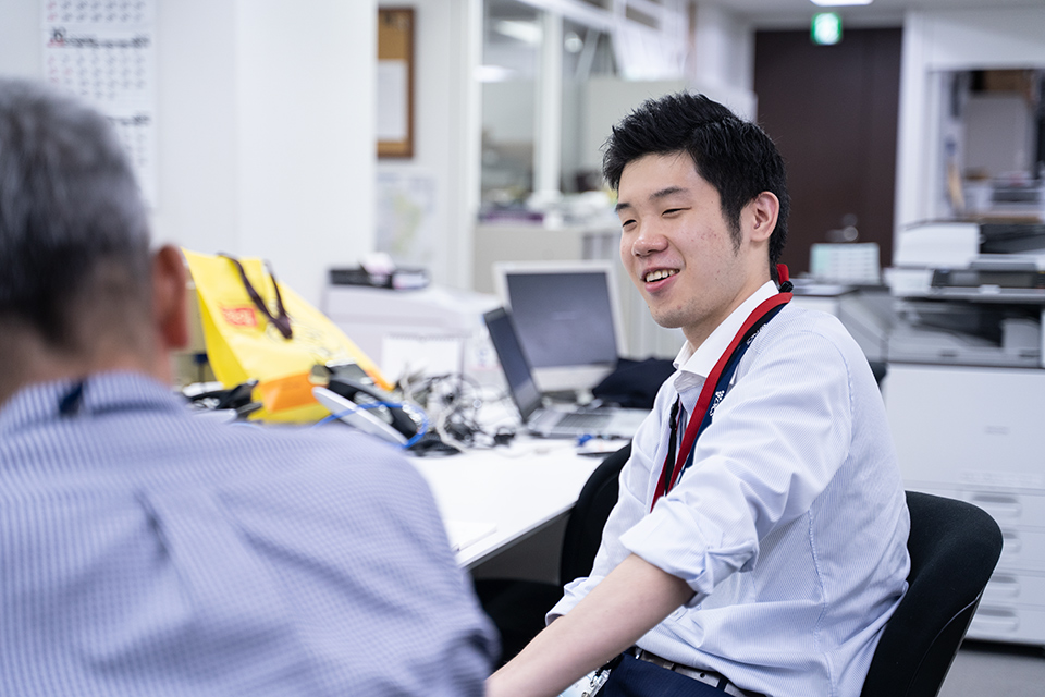 先輩の声:若手